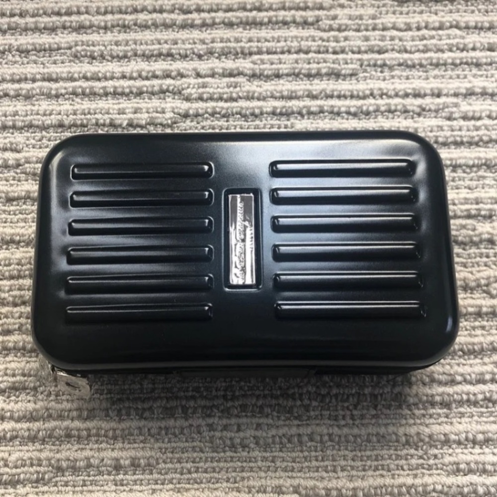 New Eva x Salvatore Ferragamo travel case